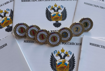 Юные чемпионы: воспитанники спортивно-адаптивной школы выполнили нормативы на спортивные разряды!